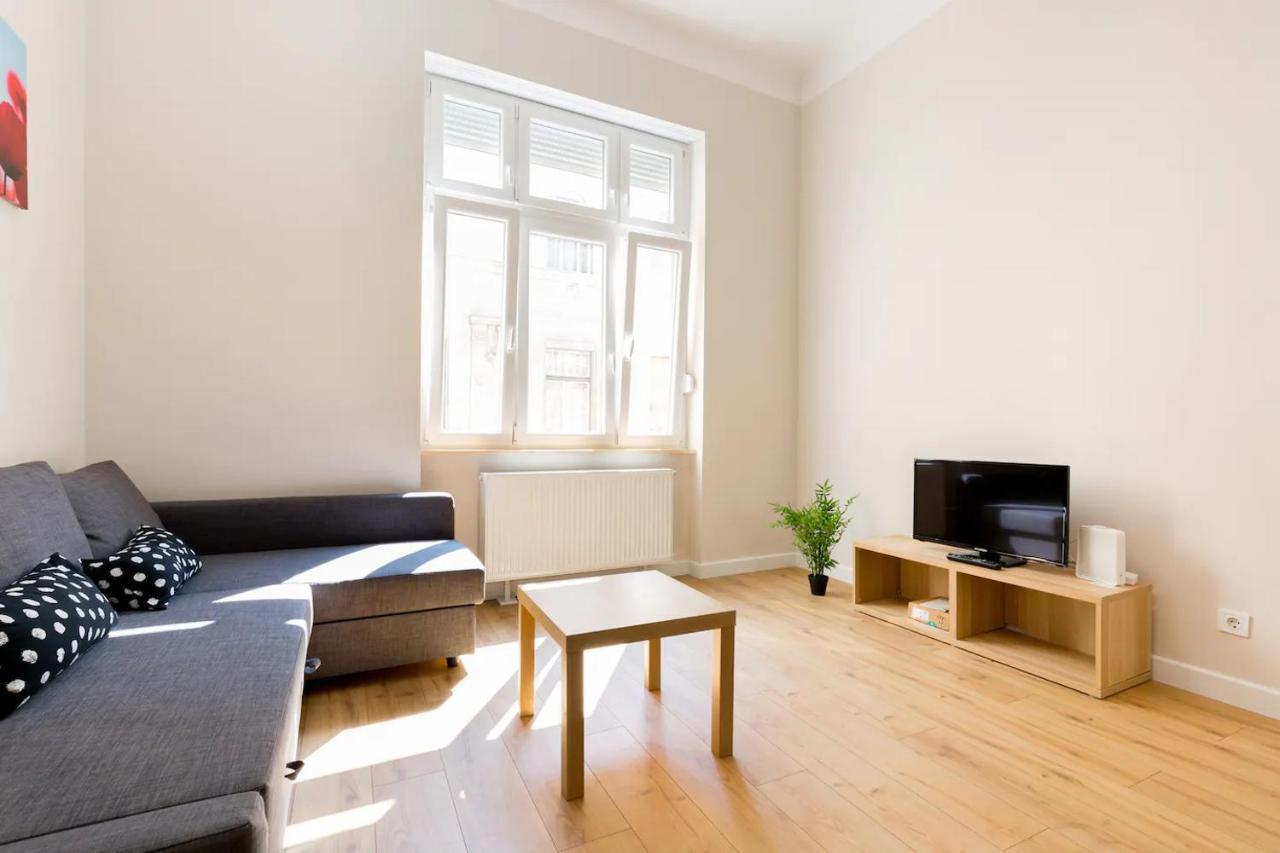 Kresz Geza 29 Westend Station 2 Bedrooms+Living Ac Budapest Luaran gambar